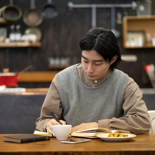Tata Bahasa 자마자: Struktur Kalimat ‘Begitu… Langsung’ (Upper-Intermediate)